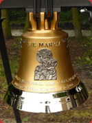 Dzwon Ave Maryja o wadze 50kg Kocioa Narodzenia NMP w Gowaczewie, fundator Irena Kubicka, 2009 rok